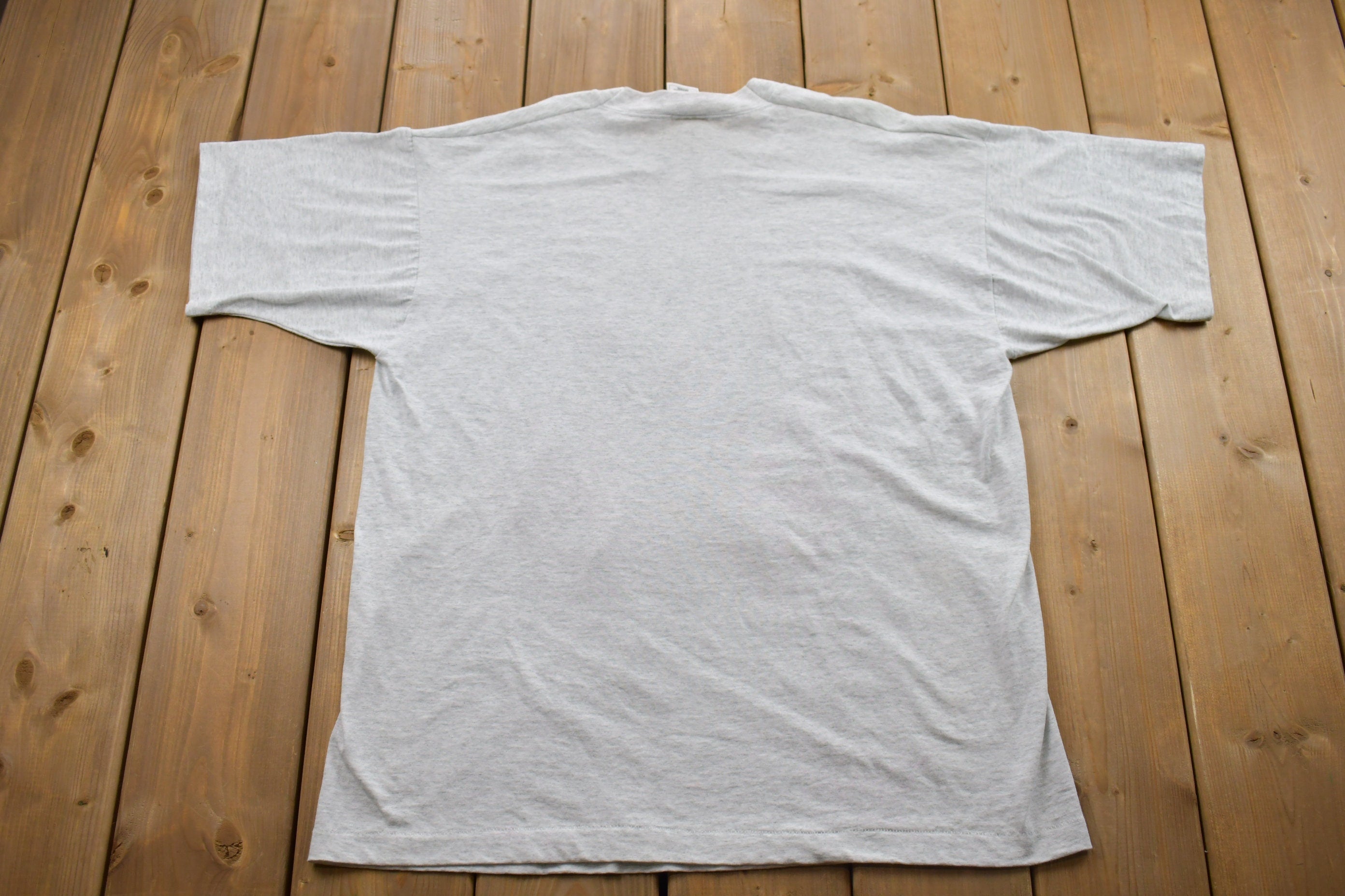 Vintage 1990s Fireworks Theme Graphic T Shirt