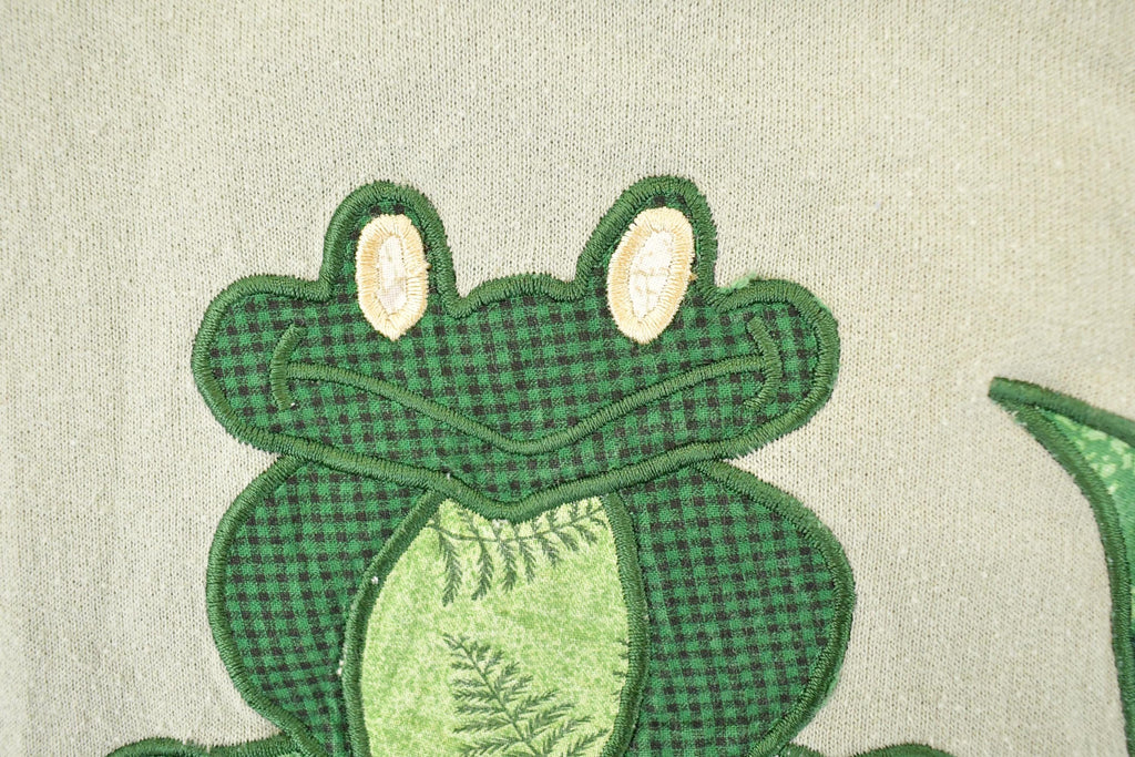Vintage 1990s Cute Frog Embroidered Double Collar Crew Neck Sweatshirt Men's L