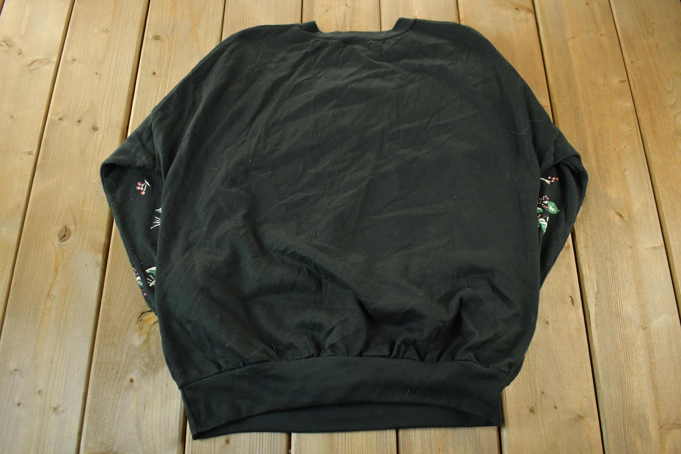 Vintage 1990s Winter Scene Outdoor Graphic Crewneck Sweater