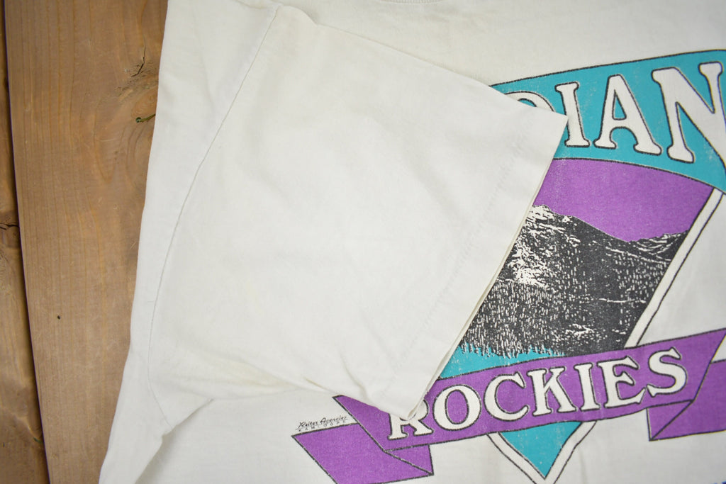 Vintage 1990s Canadian Rockies Golden British Columbia Souvenir T Shirt
