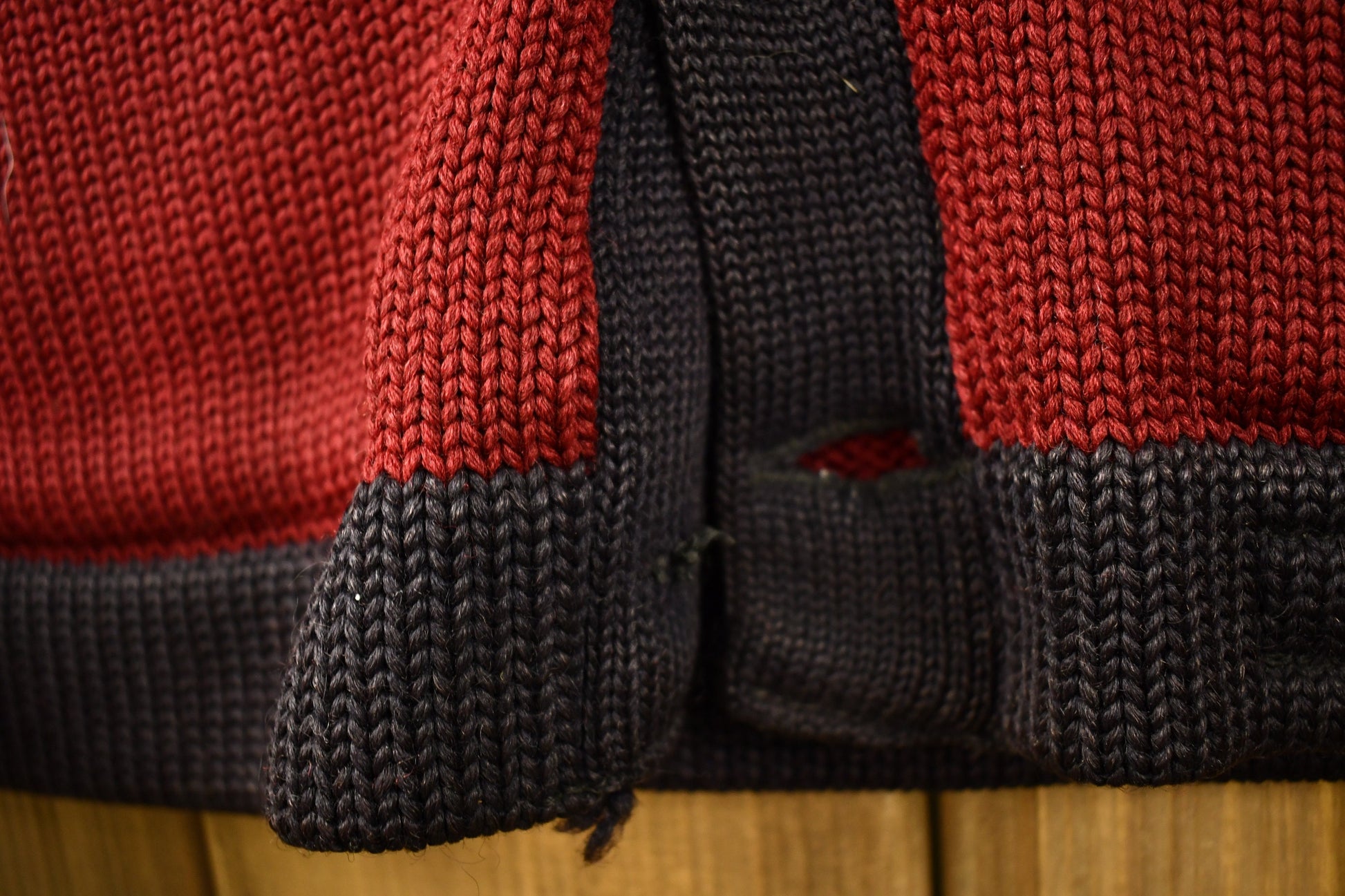 Vintage 1950s 100% Wool Knitted Cardigan Sweater