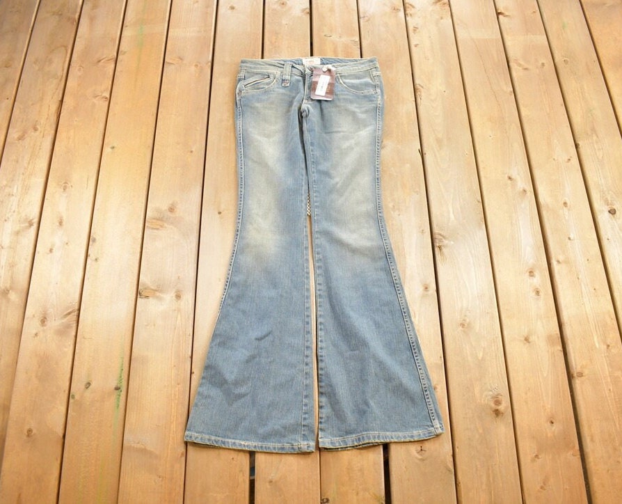 Vintage 1990s Frankie B Bellbottom Jeans Size 32x33