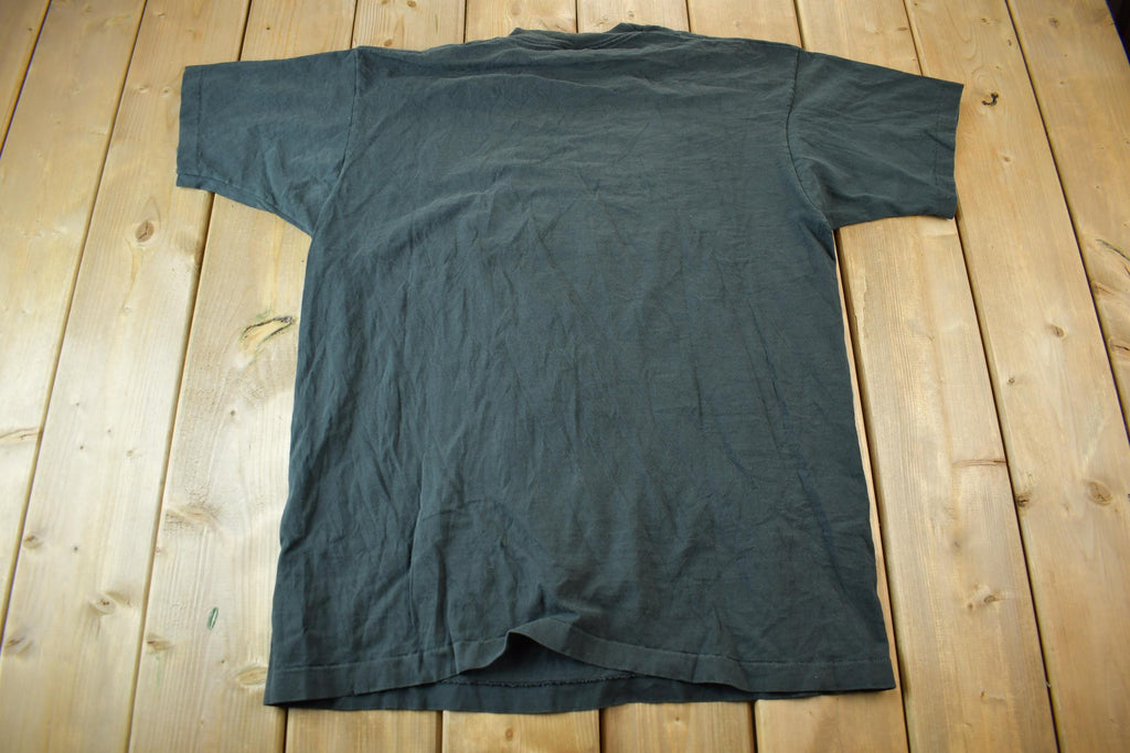 Vintage 1990s Metro Metropolitan Billiard Cafe Graphic T-Shirt