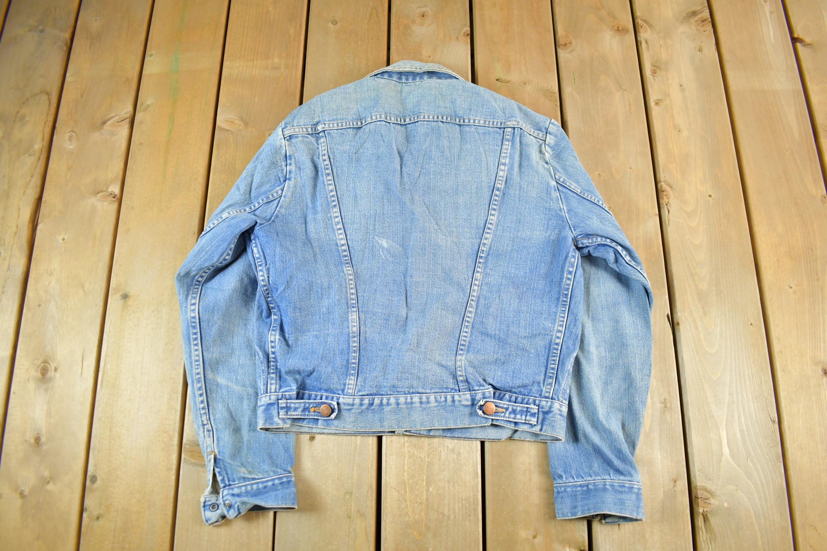 Vintage 1970s Wrangler Workwear Distressed Denim Trucker Jean Jacket XS-S