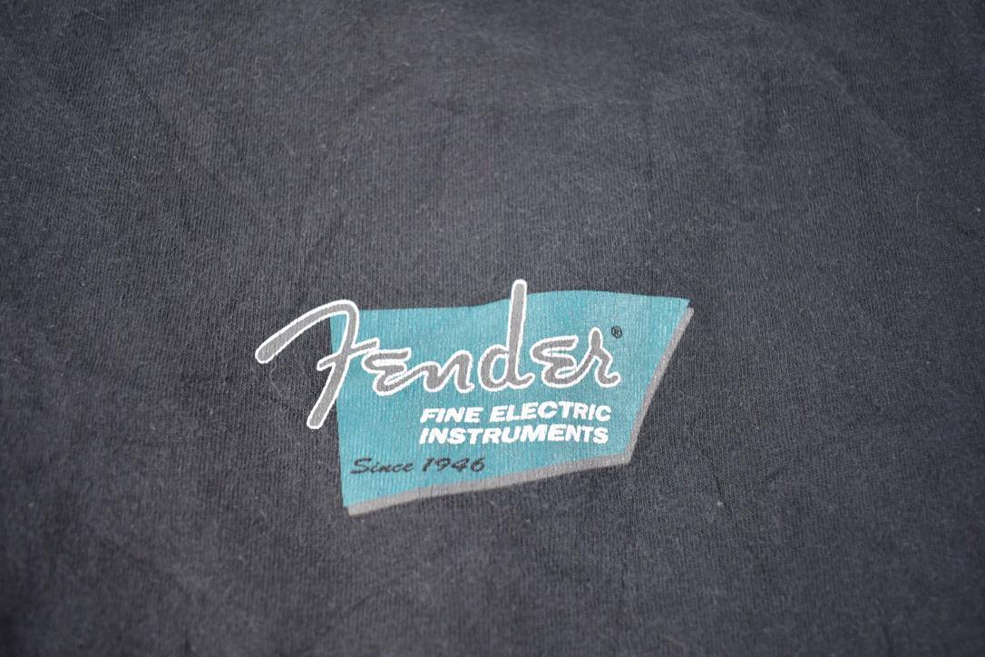 Vintage 1990s Fender Fine Electric Instruments Single Stitch Graphic T-Shirt Made In USA