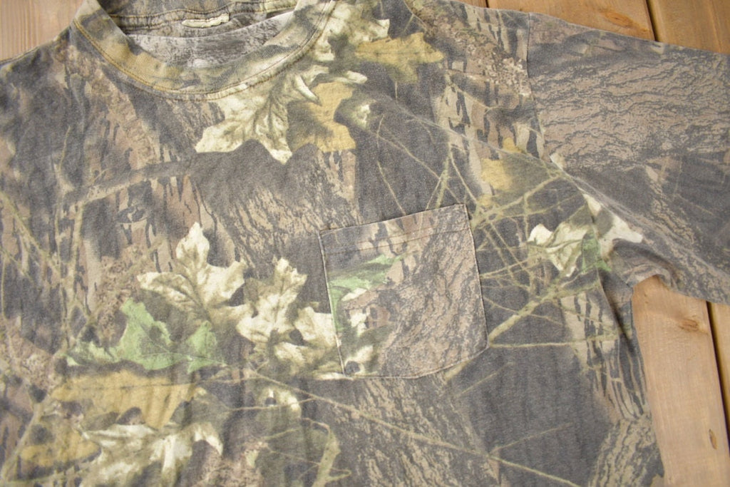 Vintage 1990s Mossy Oak Long Sleeve Camo T-Shirt