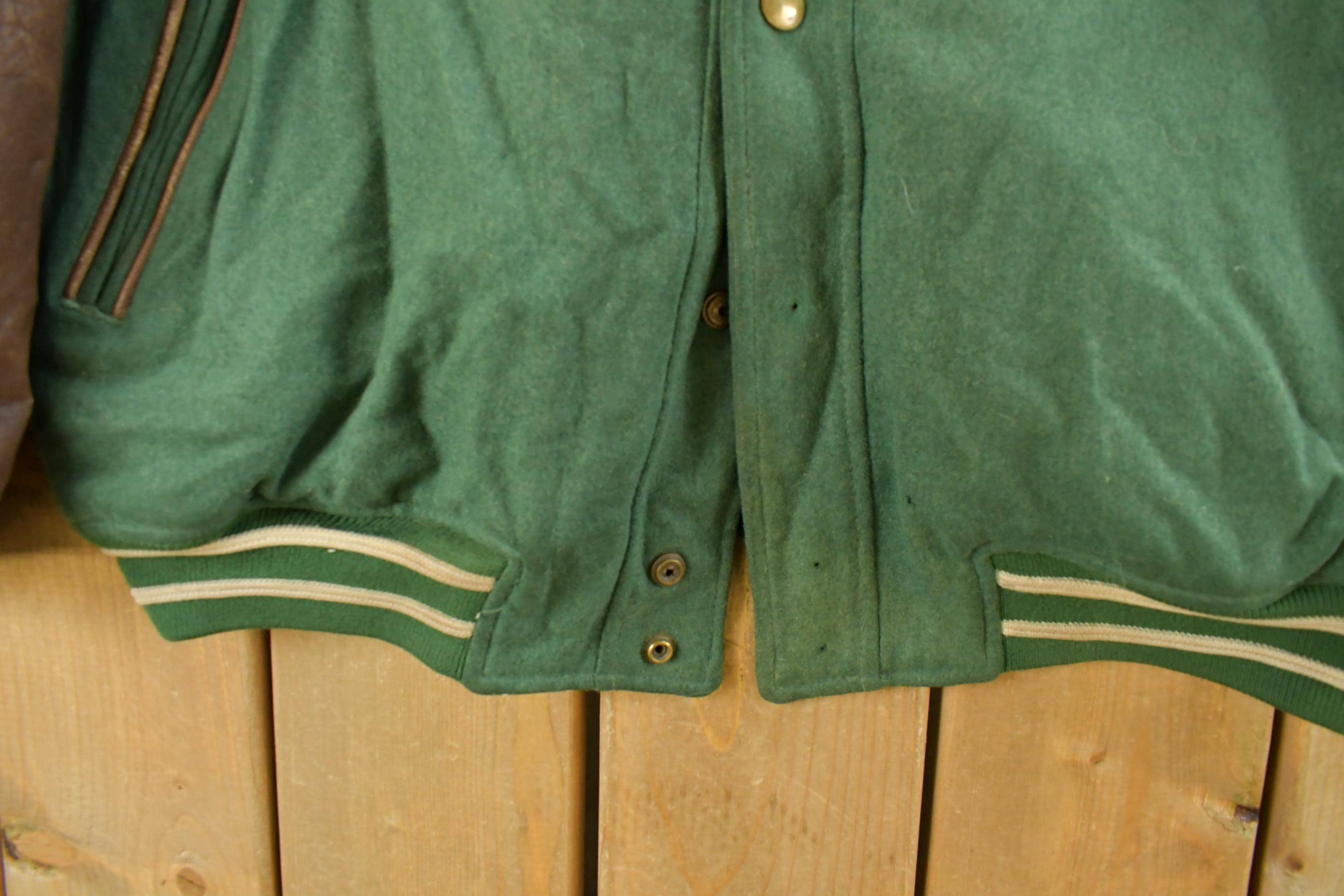 Vintage 1990s Green Bay Packers NFL Wool Leather Varsity Jacket Men's Large