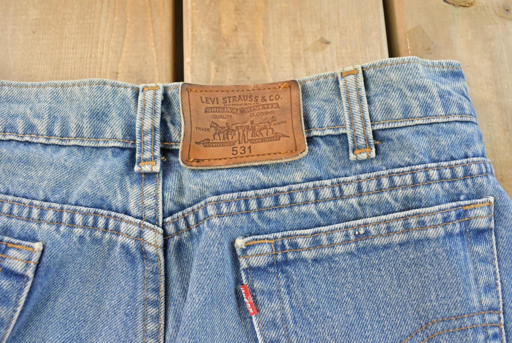 Vintage 1990s Levi's 531 Tapered Fit Denim Jeans Men's 30 x 29 / 90s Levi's / Streetwear / Made in USA