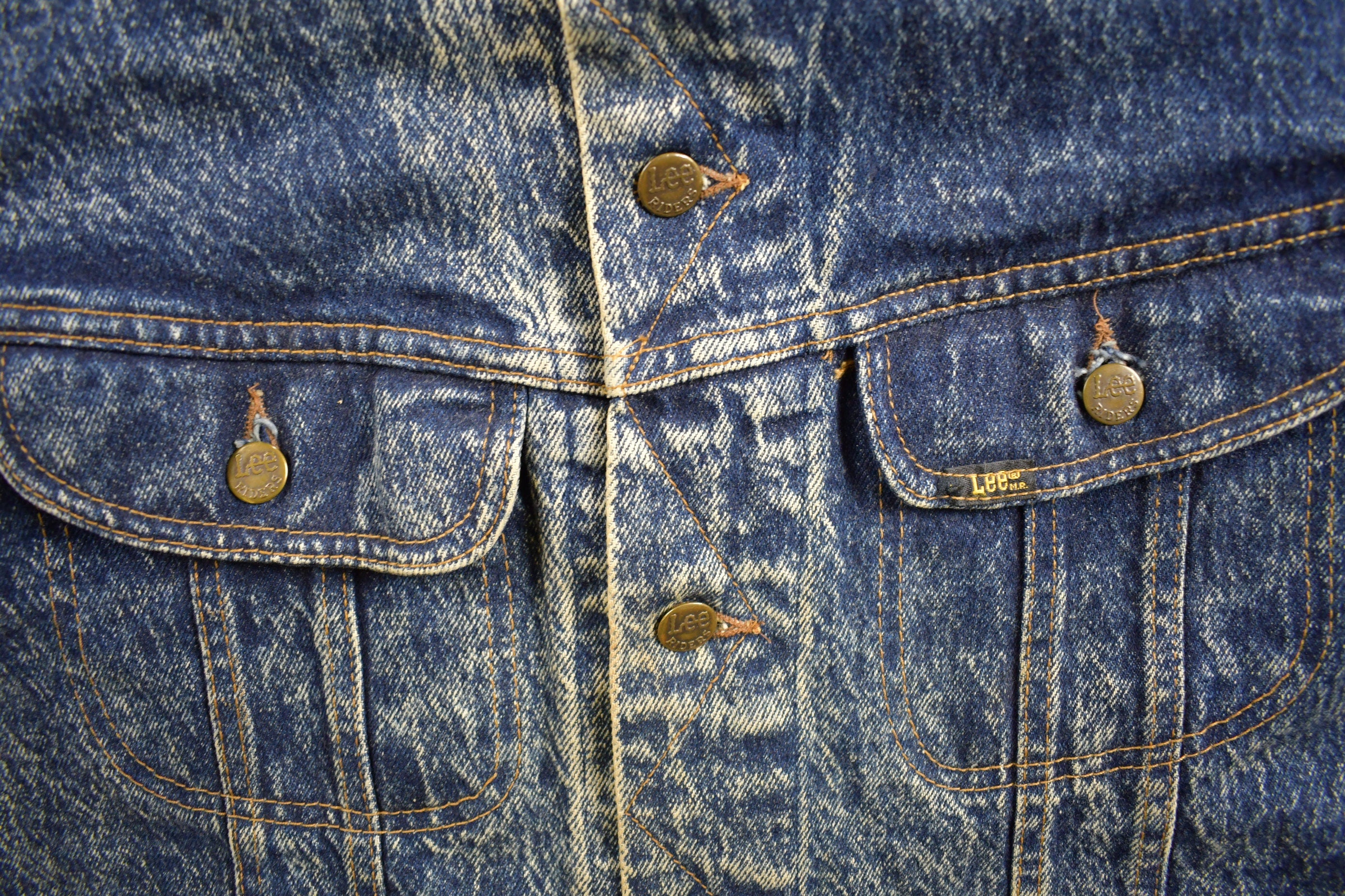 Vintage 1980s Lee Storm Stonewash Jean Jacket / Vintage Denim / Streetwear / True Vintage