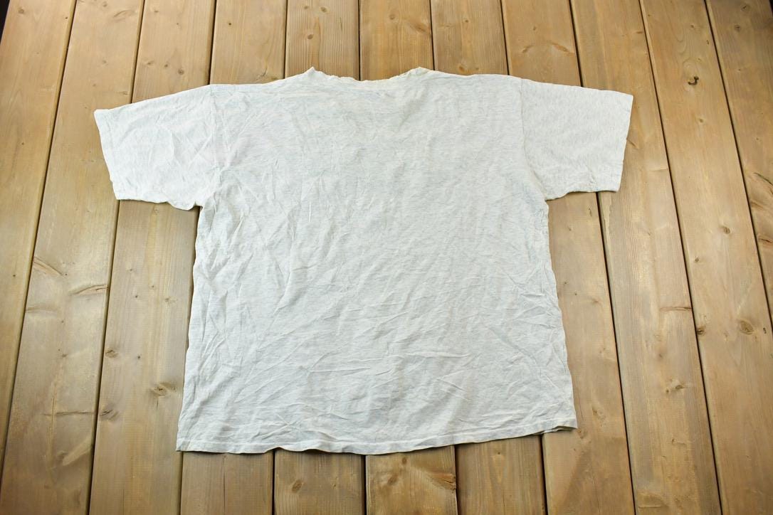 Vintage 1990s Chicago Cubs MLB Graphic T-Shirt
