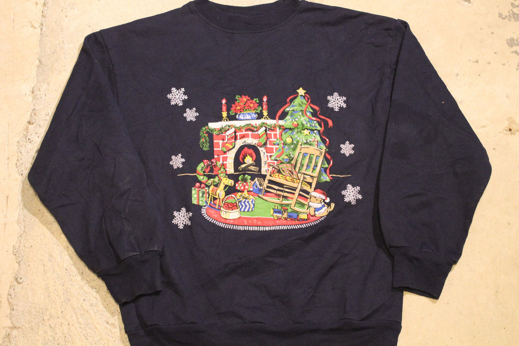 Vintage 1990s Christmas Graphic Crewneck Sweater , 90s Holiday Crewneck , Winter Wear , Festive Graphic , Snowflake , Christmas Tree