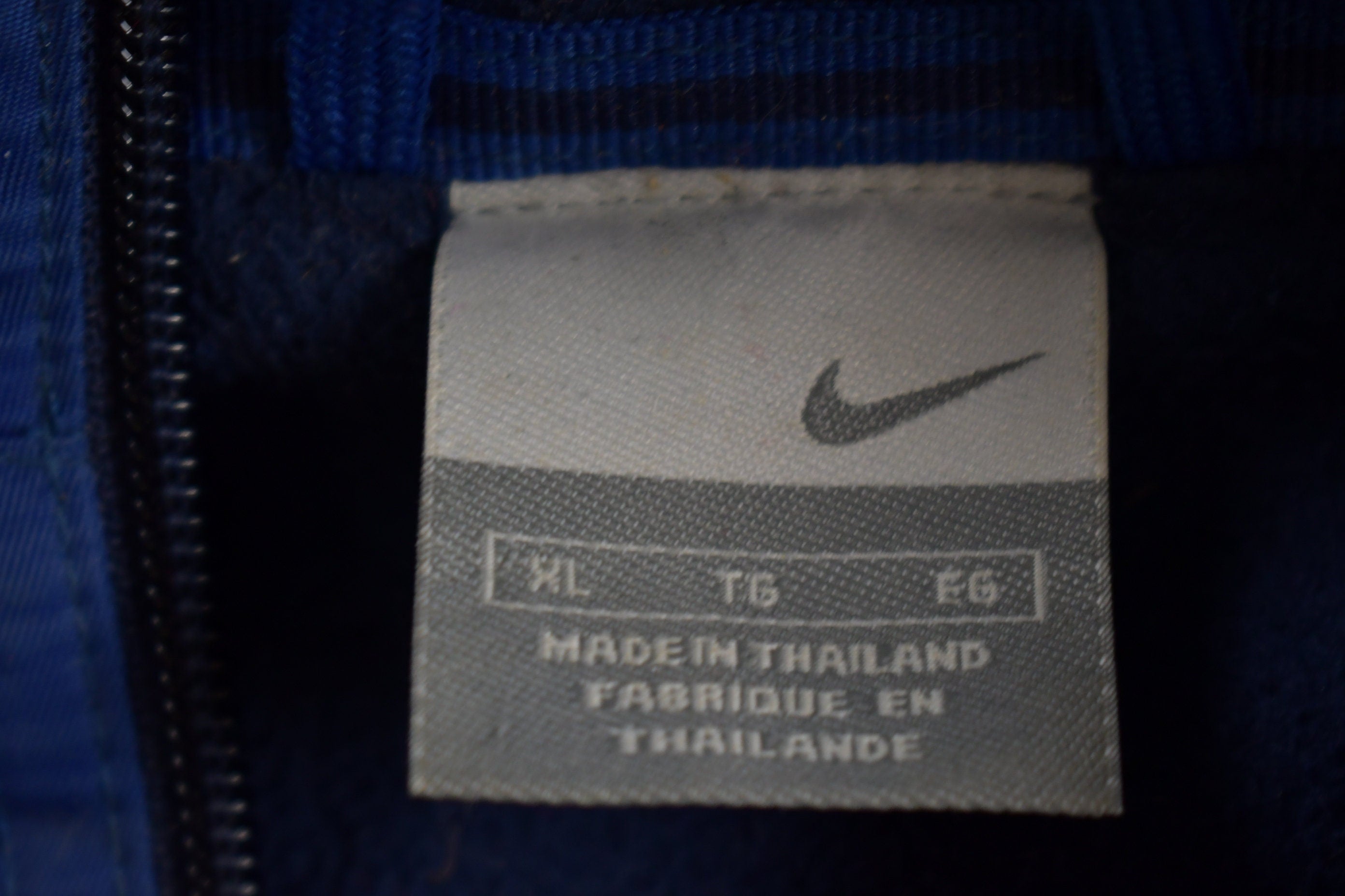 Vintage 1990s Nike Embroidered Windbreaker Jacket