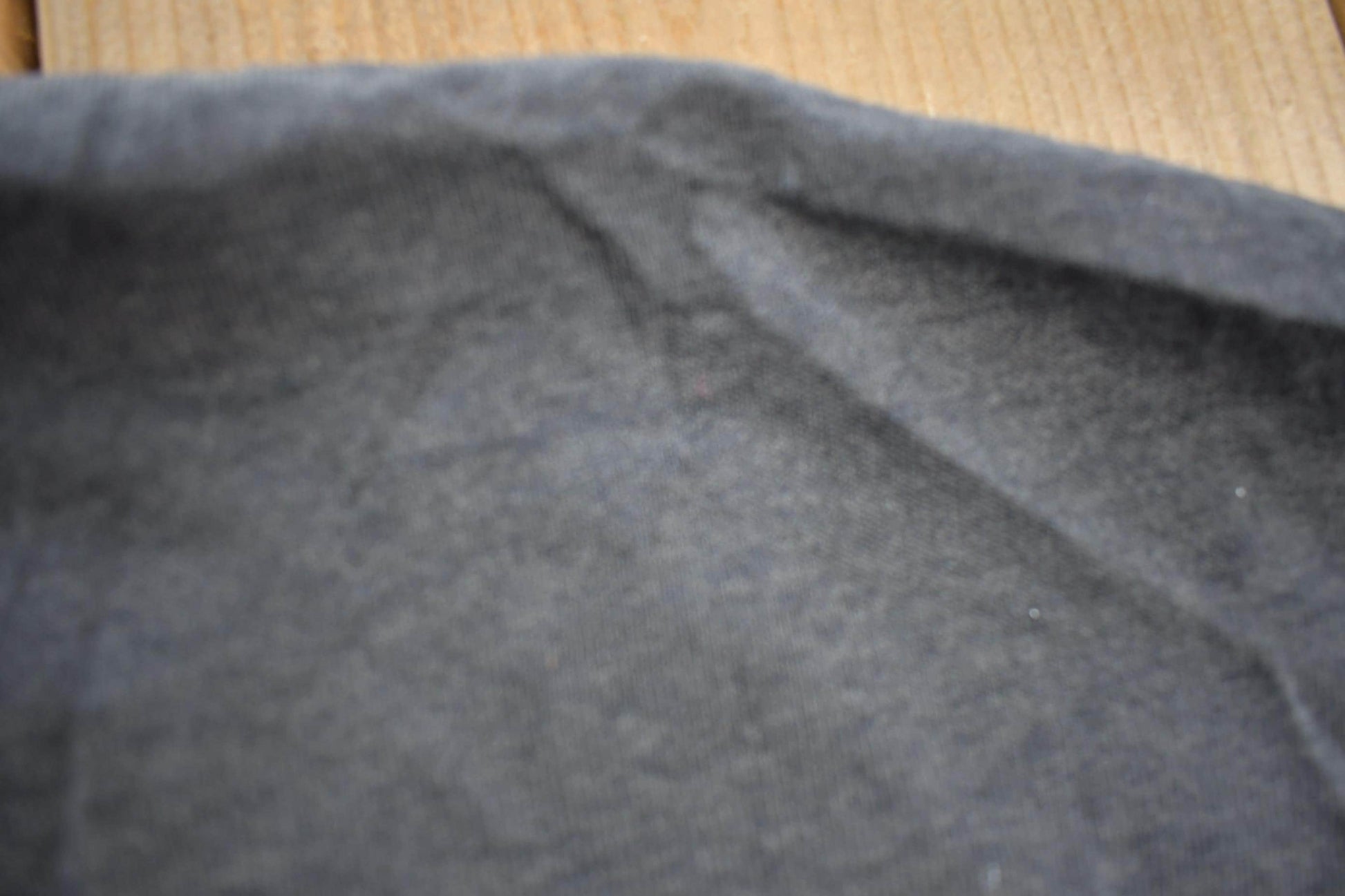 Vintage Y2K Van Heusen Long Sleeve Button Up Shirt / Solid Pattern / Casual Shirt / Formal Shirt