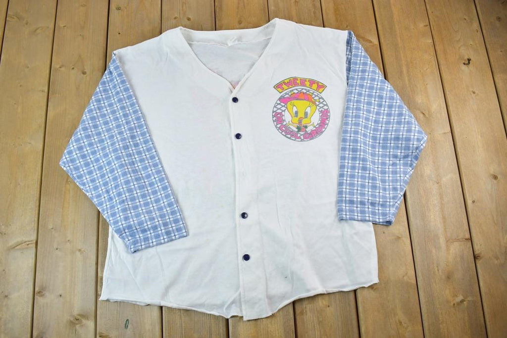 Vintage 1990s Tweety Bird On Cool Ground Baseball Button Up Jersey Graphic T-Shirt