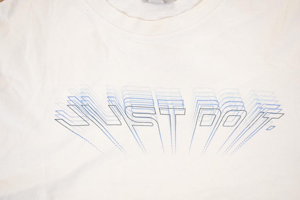 Vintage Y2K Nike Graphic Print Souvenir Sportswear T-Shirt Men's L