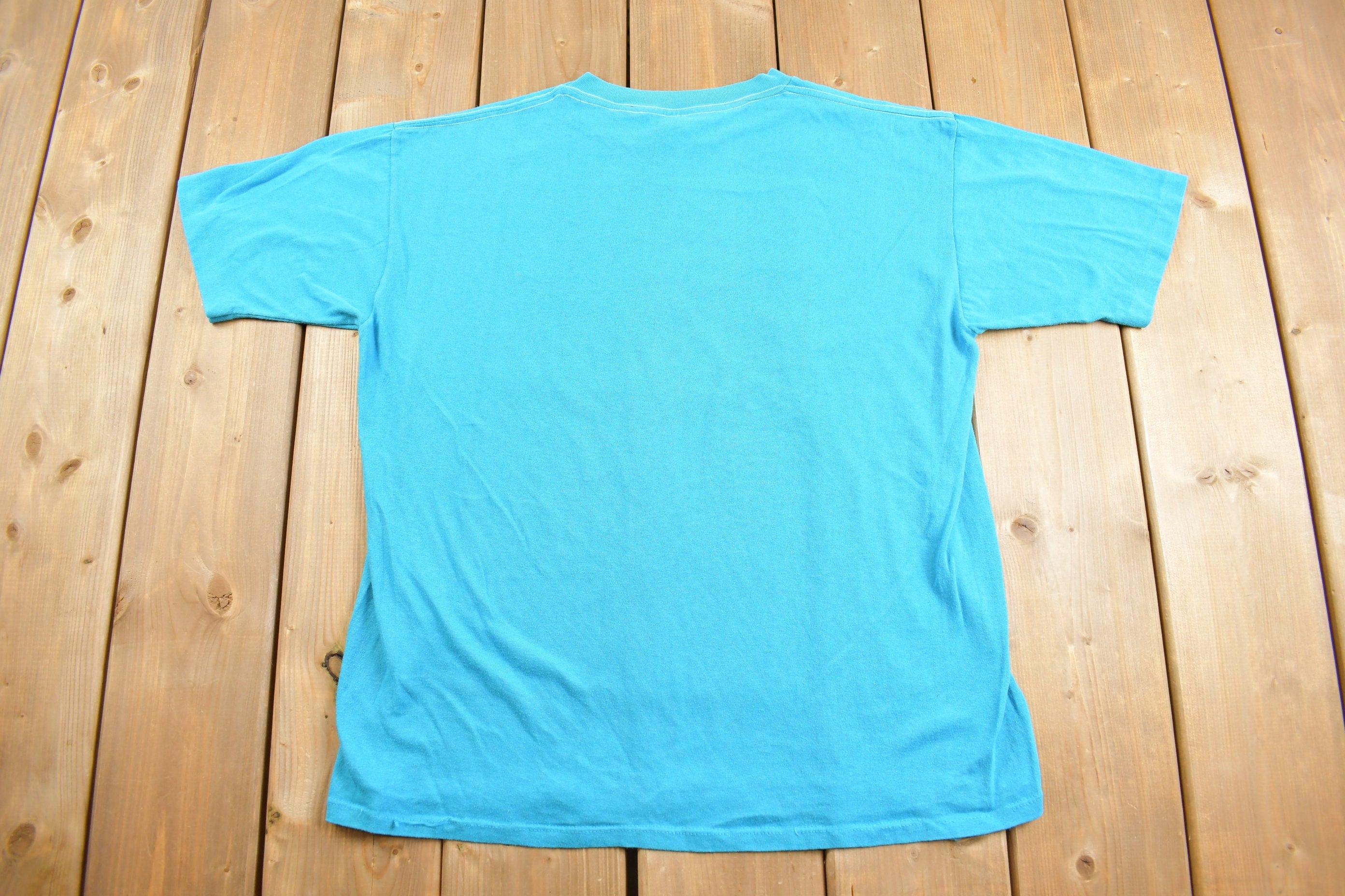 Vintage 1980s Cape Cod Mass Graphic Souvenir T Shirt