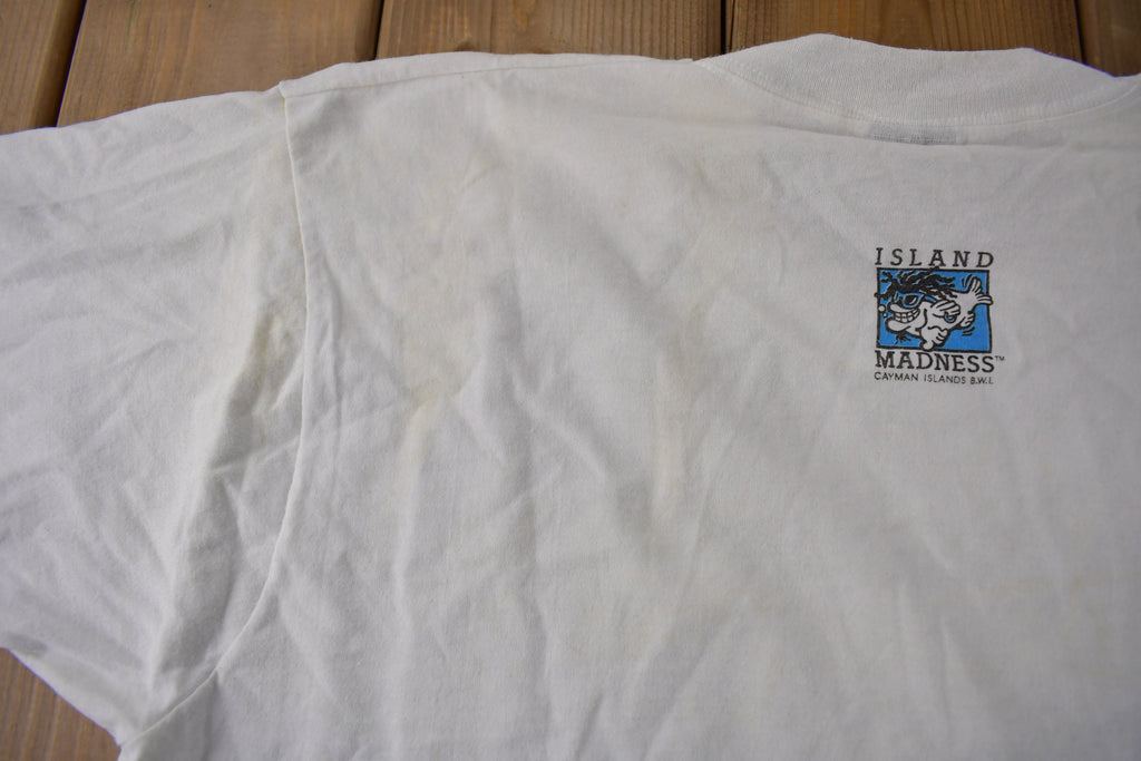 Vintage 1990s Cayman Islands Tropical Fish Graphic Souvenir T Shirt Size L