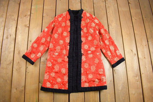 Vintage 1980s Japanese Kimono Style Embroidered Jacket / Vintage Kimono / Japanese Vintage / Embroidered / Floral