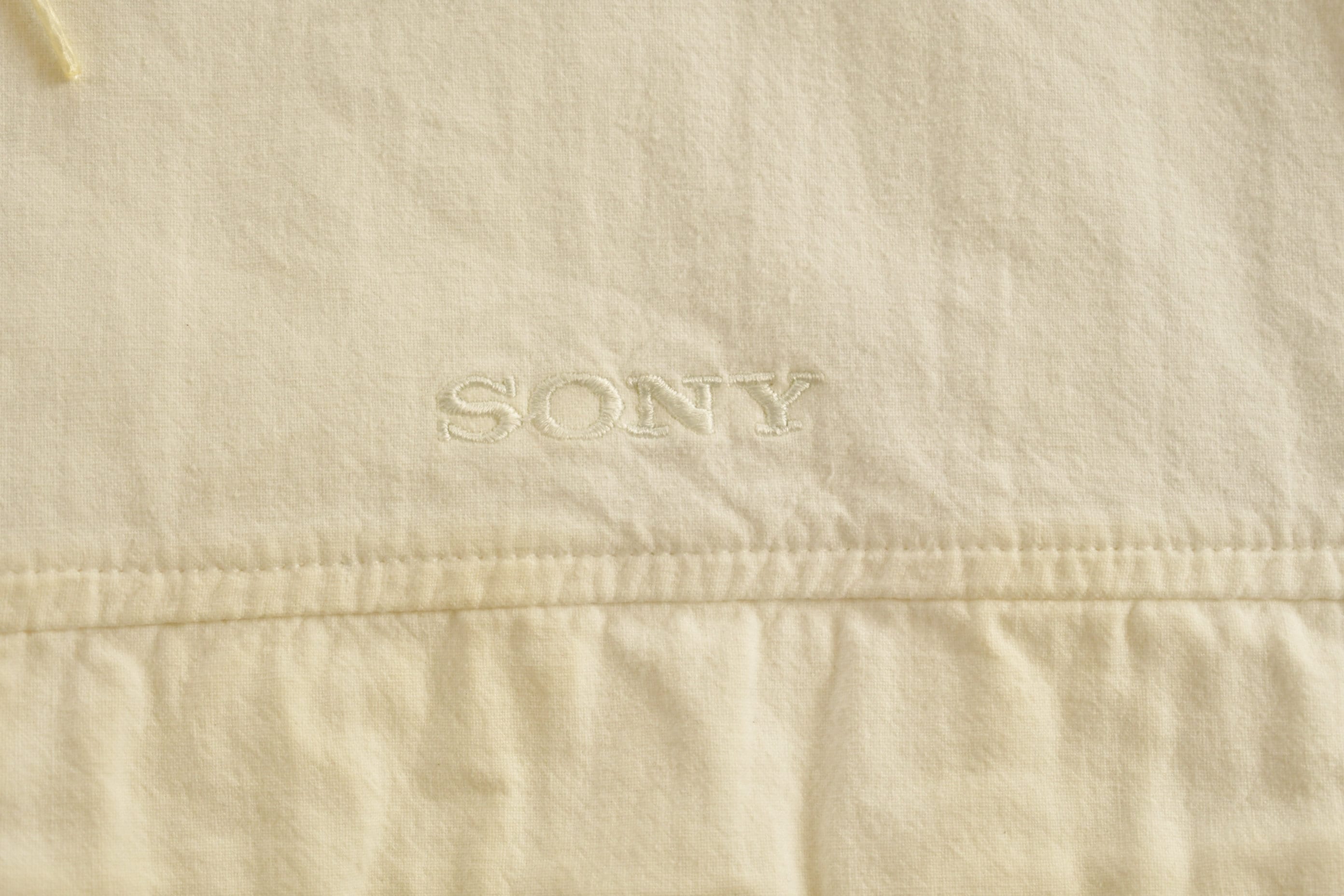 Vintage 1990s Holloway Sony Embroidered Windbreaker Jacket