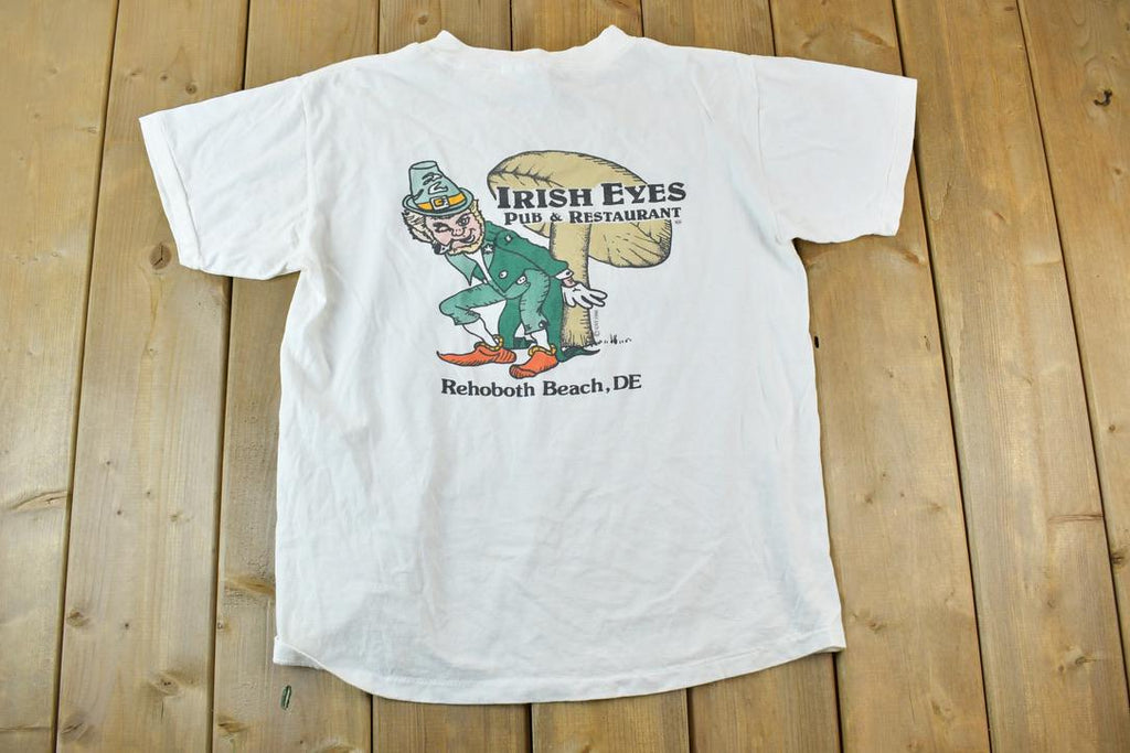 Vintage 1990s Irish Eyes Pub Single Stitch T-Shirt