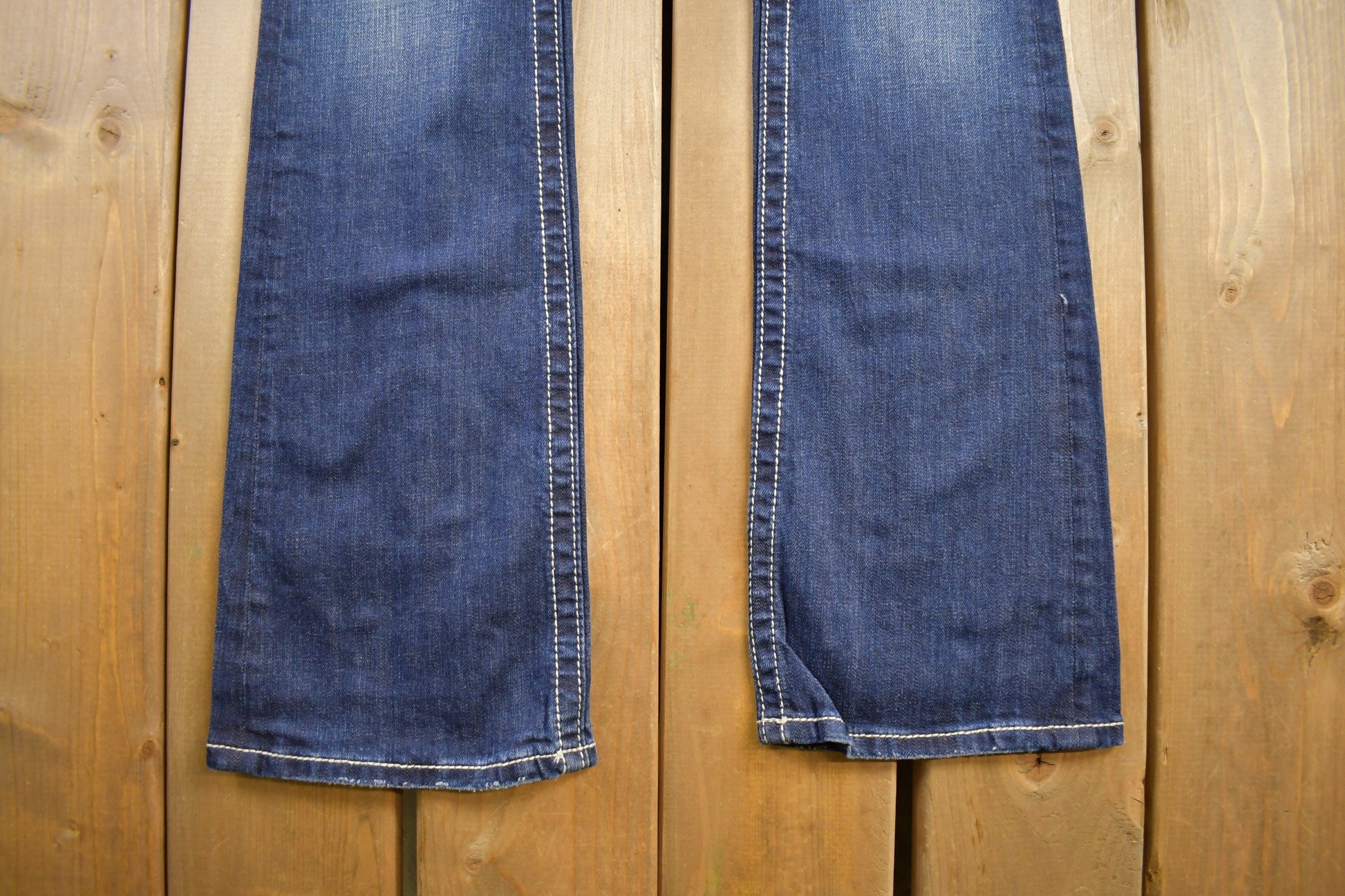 Vintage Y2K Miss Me Bedazzled Low Rise Jeans Size 26x34