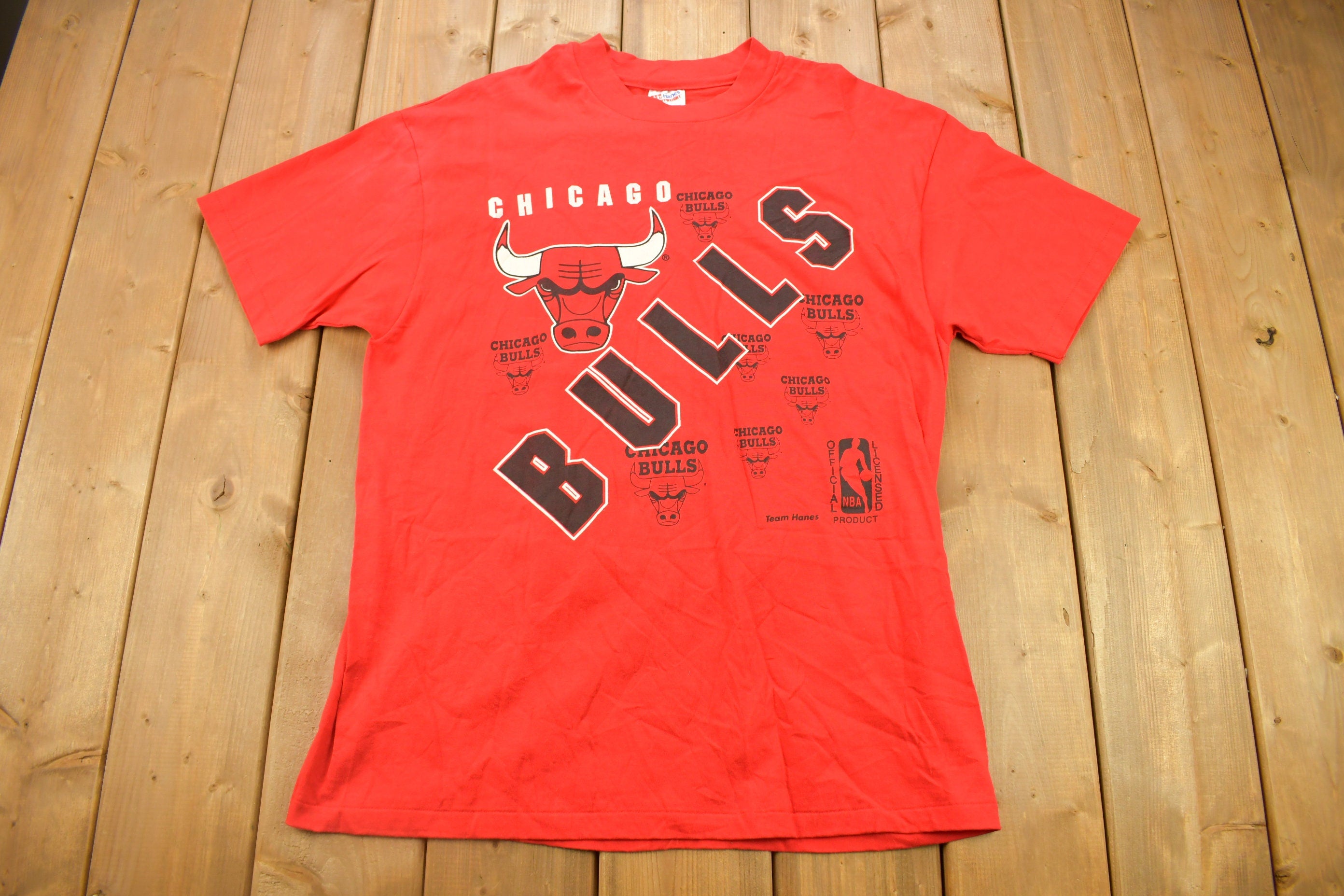 Vintage 1990s Chicago Bulls NBA Graphic T-Shirt
