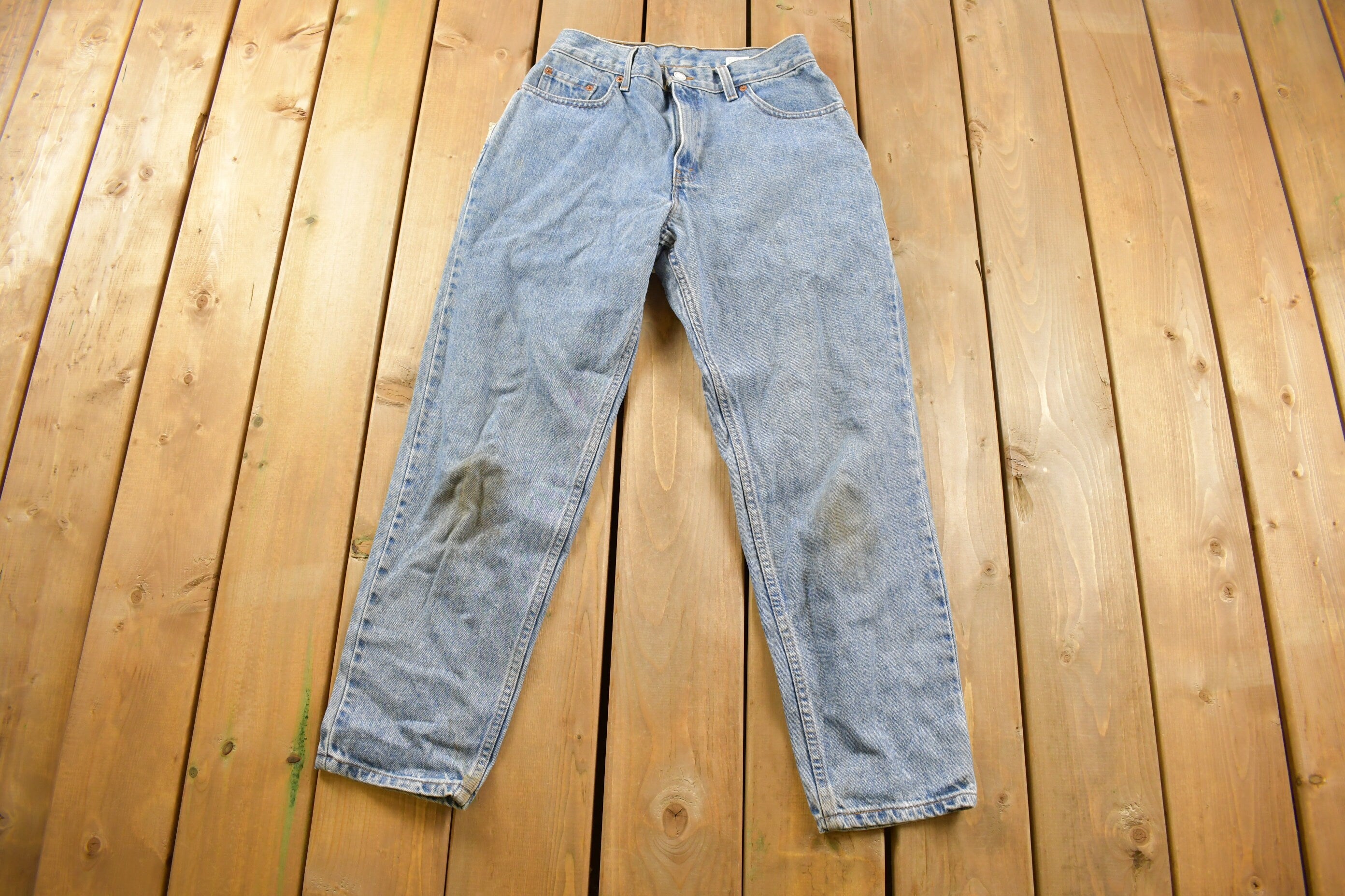 Vintage 1990s Levi's 550 Medium Wash Women's Jeans Size 30 x 27