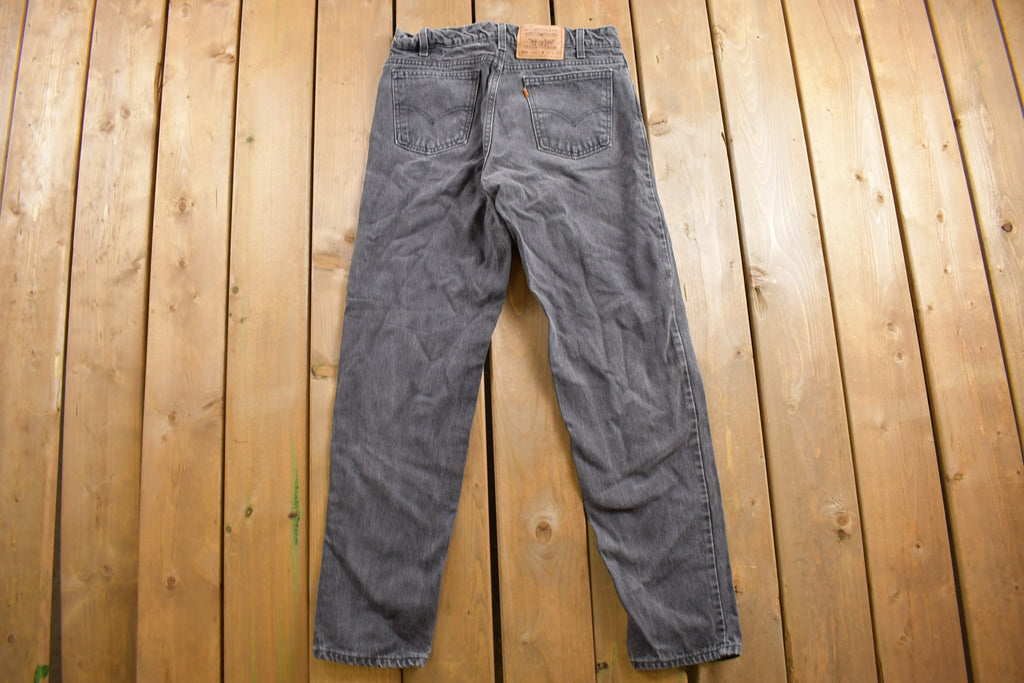 Vintage 1990s Levi's 550 Red Tab Jeans Size 31 x 31.5