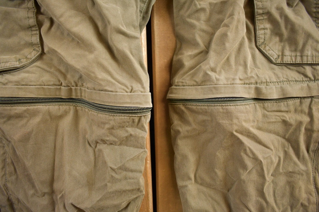 Vintage 1990s BC Clothing Zip Off Cargo Pants Size 32x29