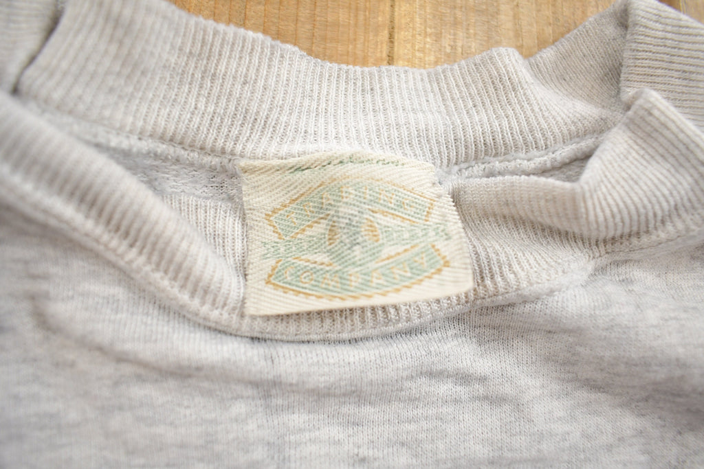 Vintage 1990s Mount Rushmore National Memorial Souvenir Crewneck Sweatshirt Made In USA