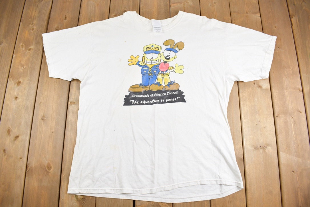 Vintage 1990s Garfield Crossroads of America Council Graphic T-Shirt