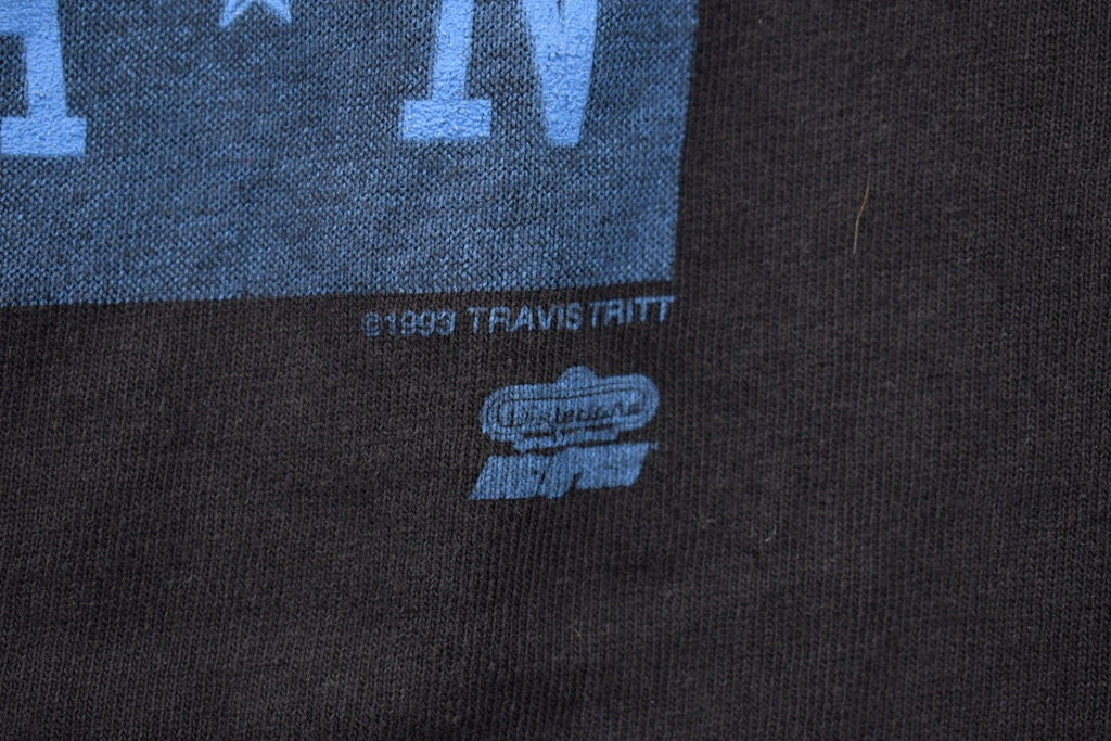 Vintage 1993 Travis Tritt Lord Have Mercy Rock Graphic Country Music T-Shirt Tour & Concert Graphic