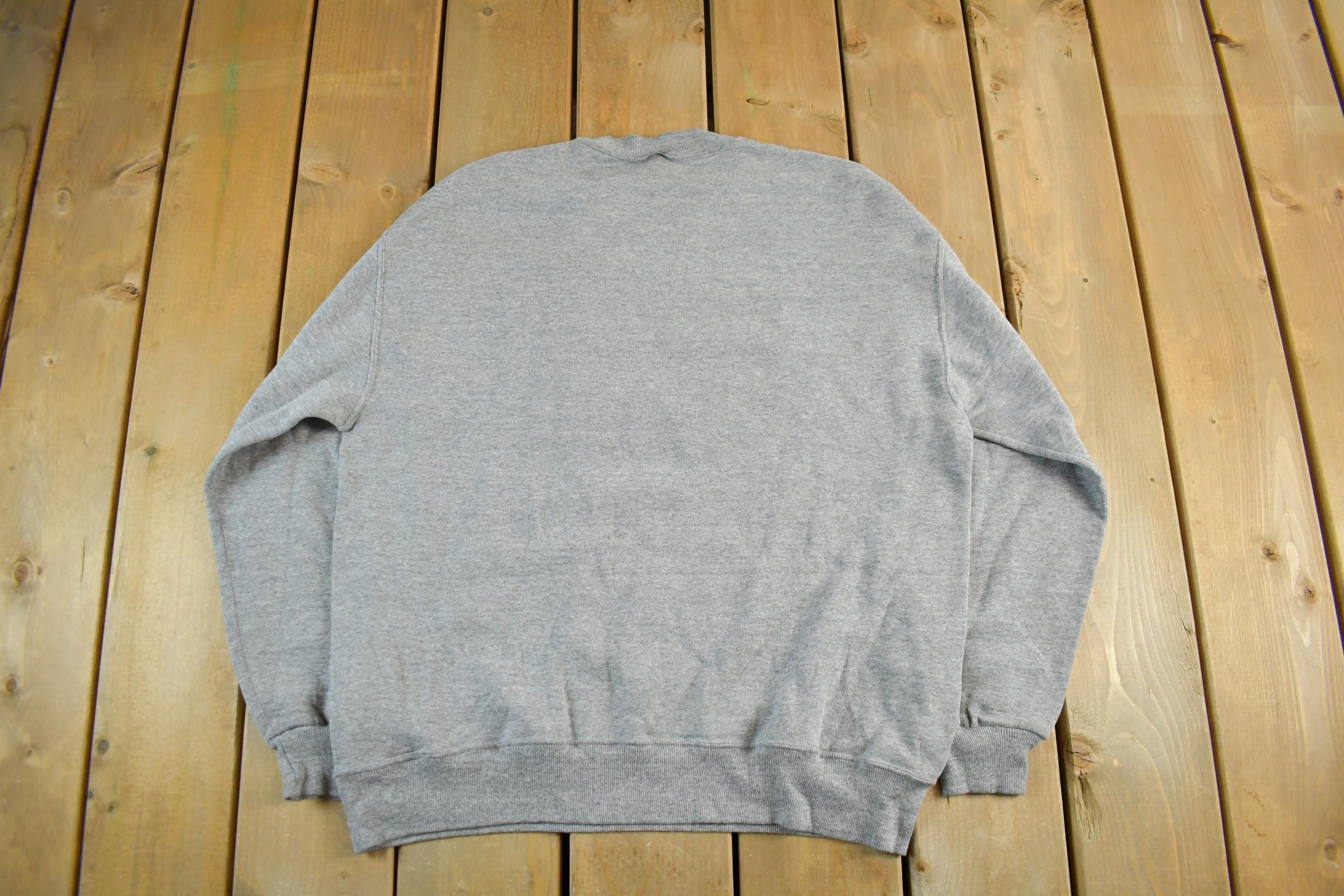 Vintage 1990s Regis University Athletics Crewneck Sweatshirt Men's L