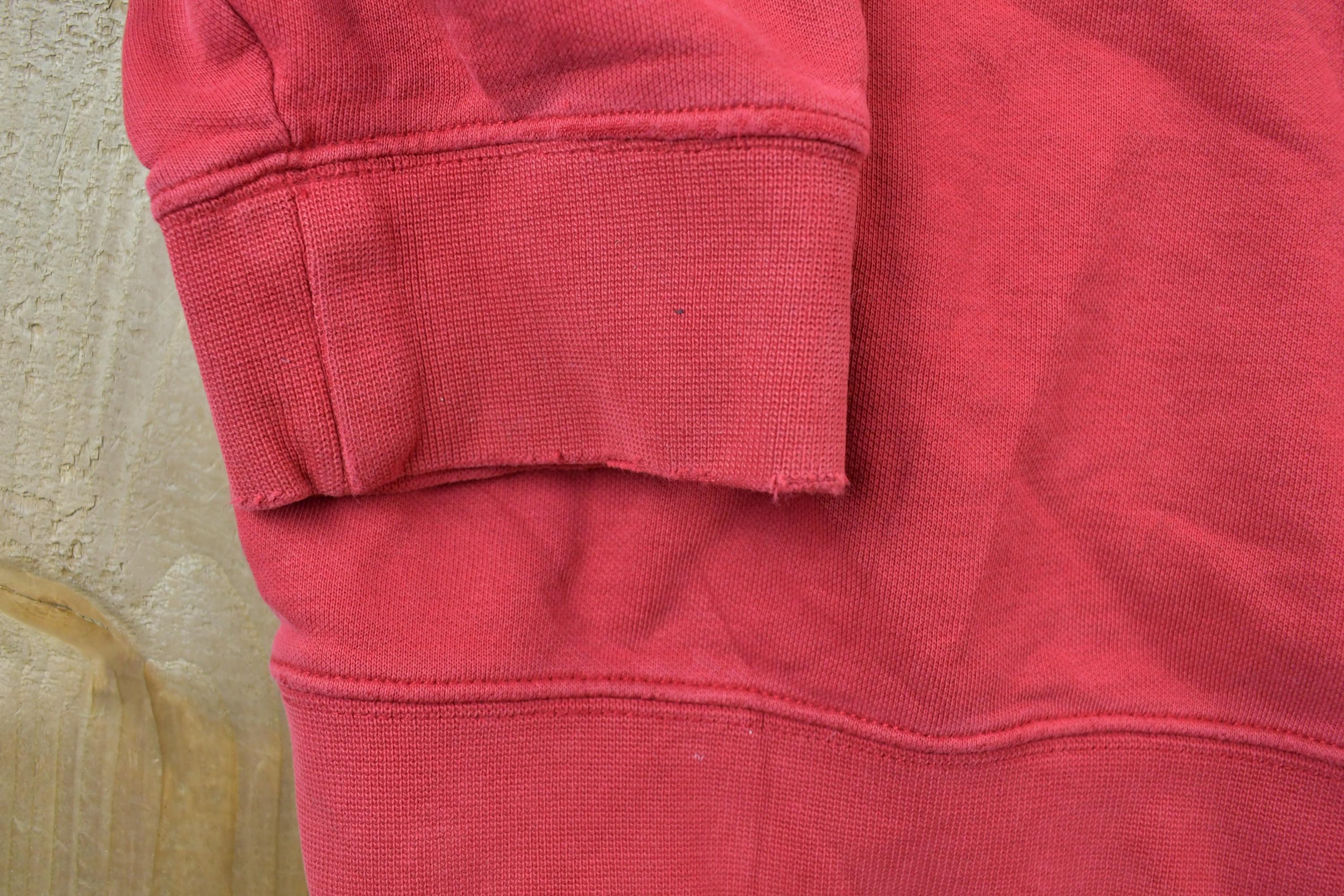 Vintage 1990s Red Nike Embroidered Mini Swoosh Crewneck Sweatshirt