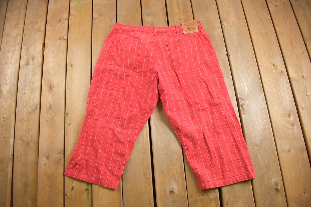 Vintage 1980s Levis Red Denim Capris Size 39 x 21