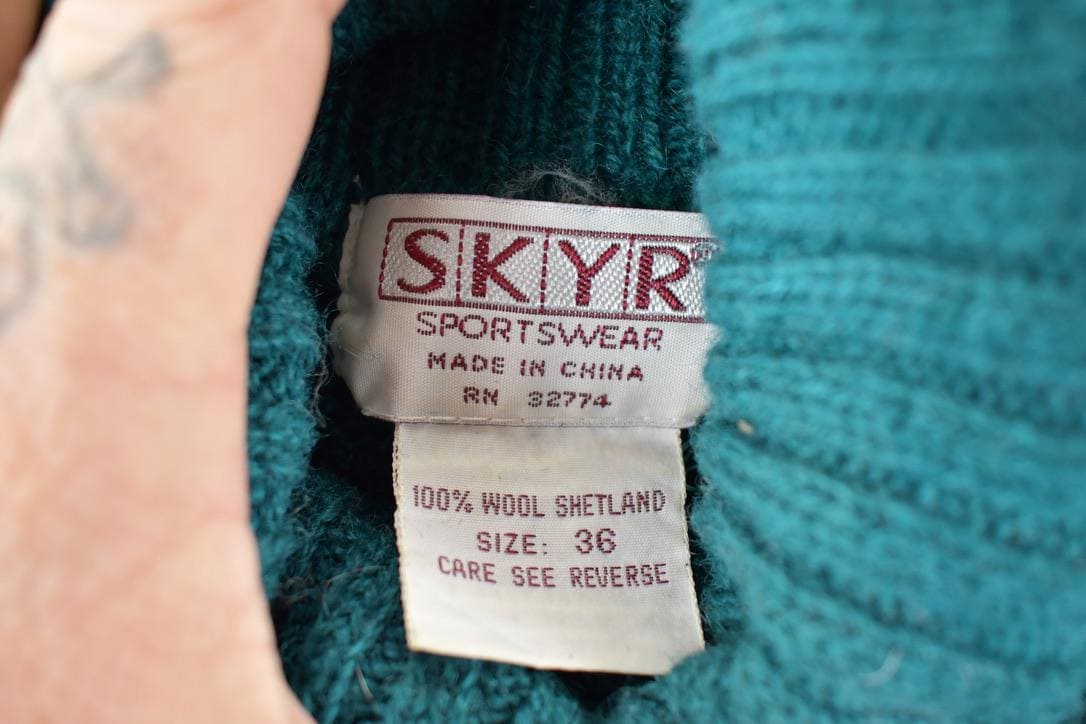 Vintage 1970's SKYR Shetland Wool Knit Turtleneck Sweater Women's M