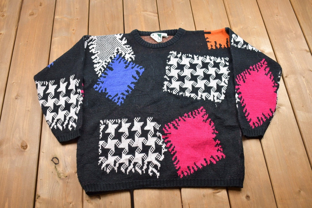 Vintage 1990s Abstract Knitted Crewneck Sweater /