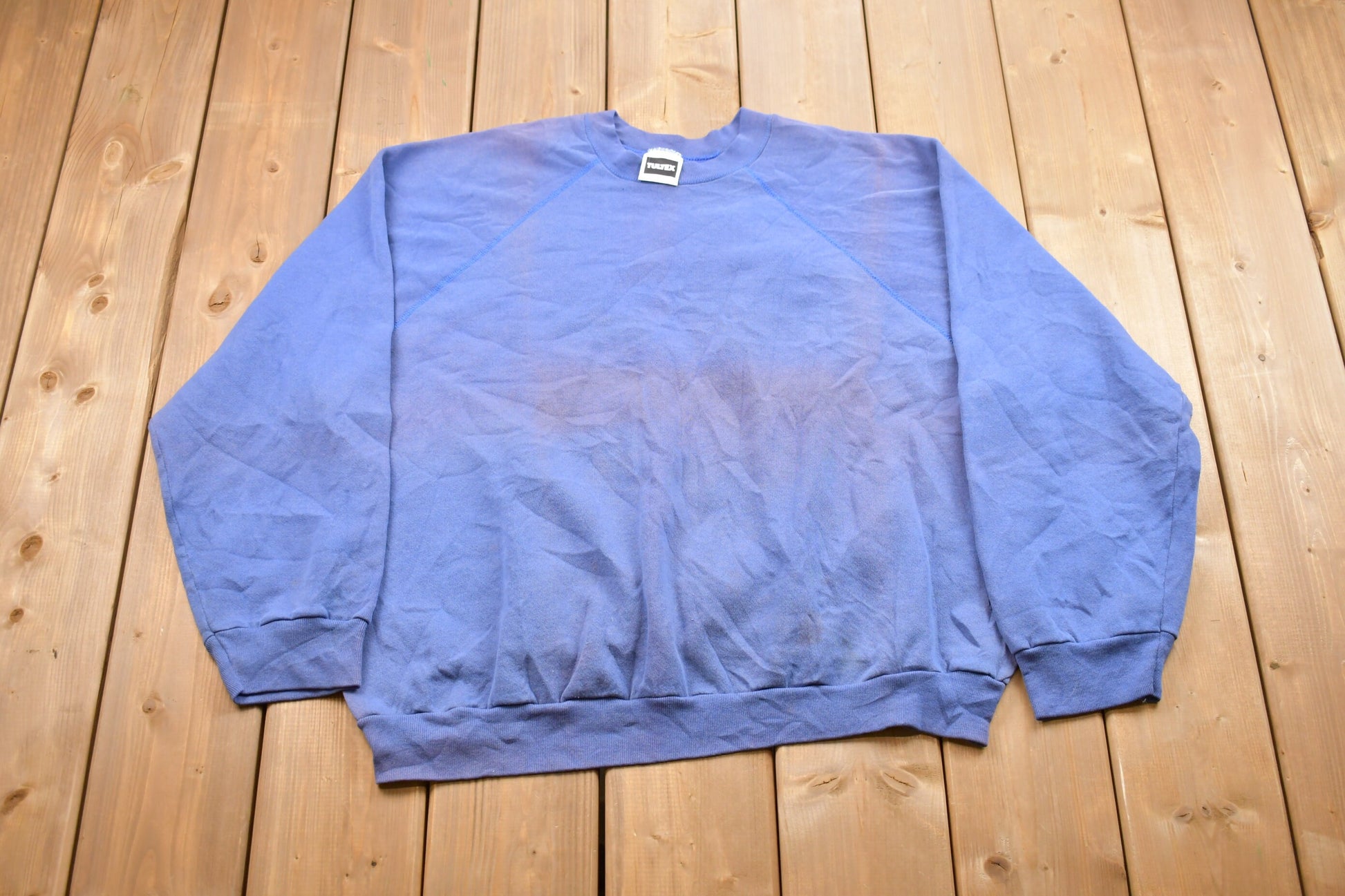 Vintage 1980s Blank Raglan Crewneck Sweatshirt