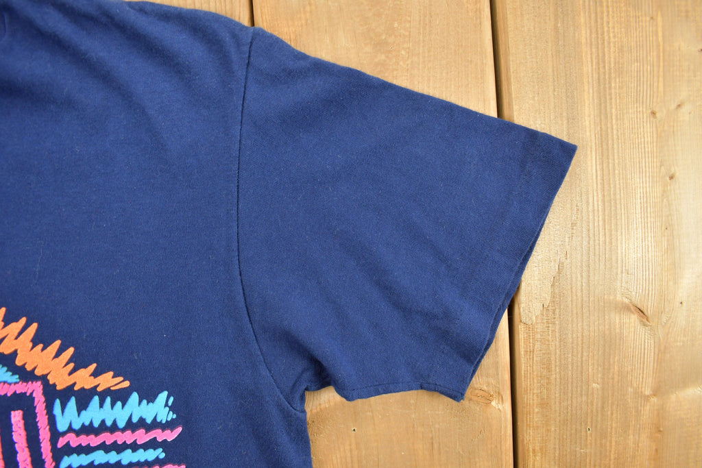 Vintage 1990s Hawaii Graphic T-Shirt