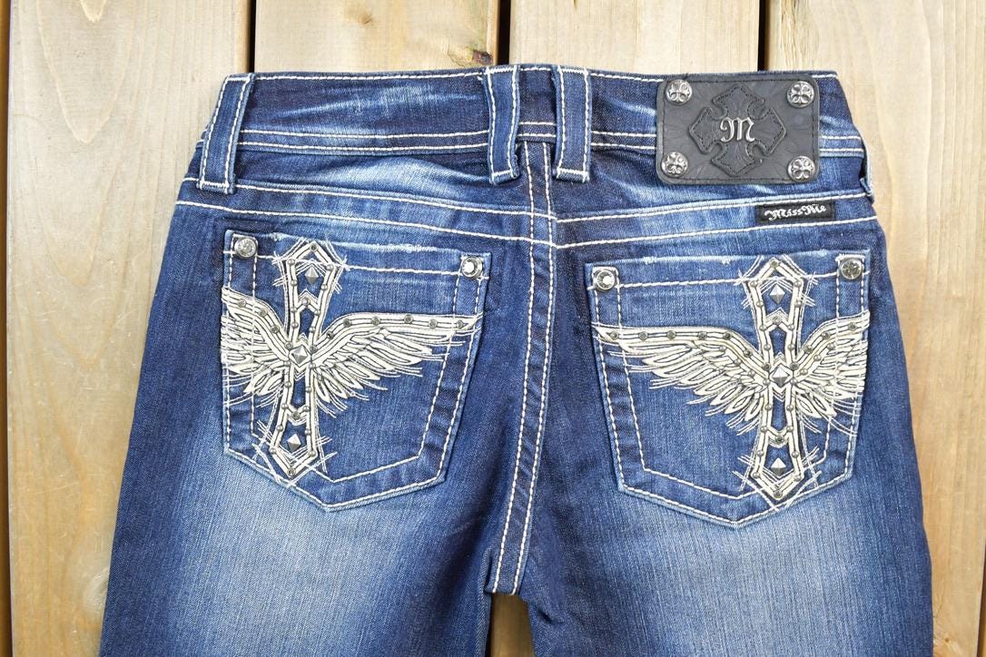 Vintage Y2K Miss Me Bedazzled Low Rise Jeans Size 26x31