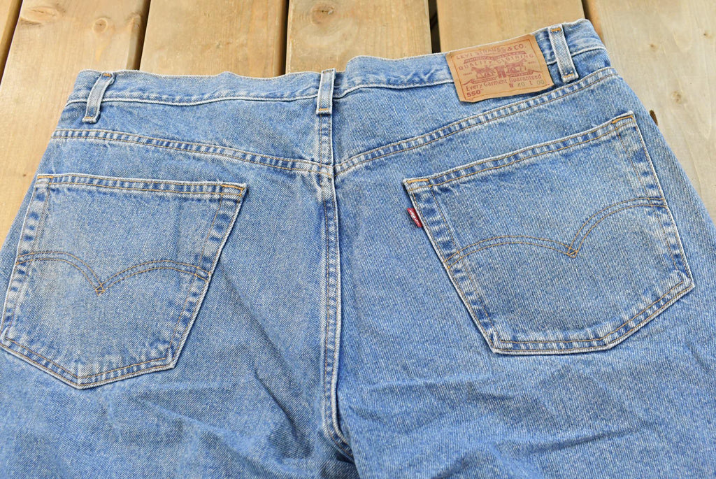 Vintage 1990s Levi's 550 Relaxed Fit Denim Blue Jean Shorts Men's 38 / 90s Jorts / Streetwear / Hypebeast / Street Style