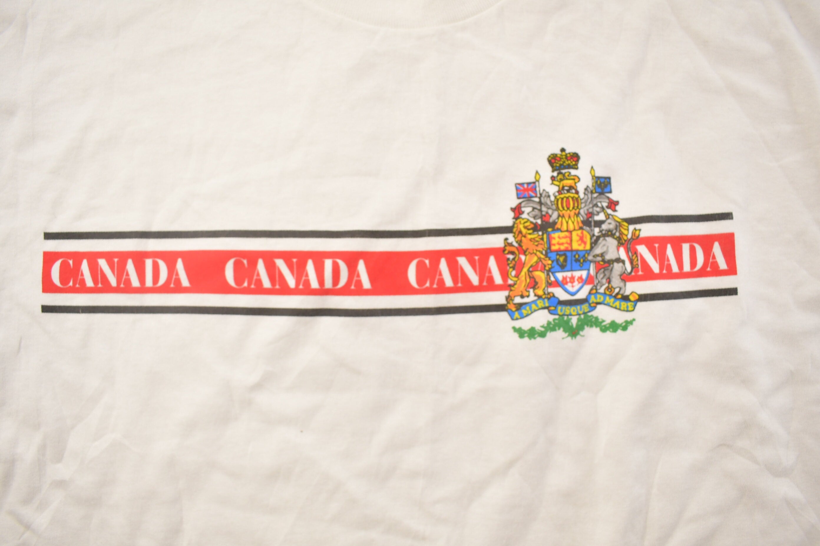 Vintage 1990s Canada Graphic T Shirt