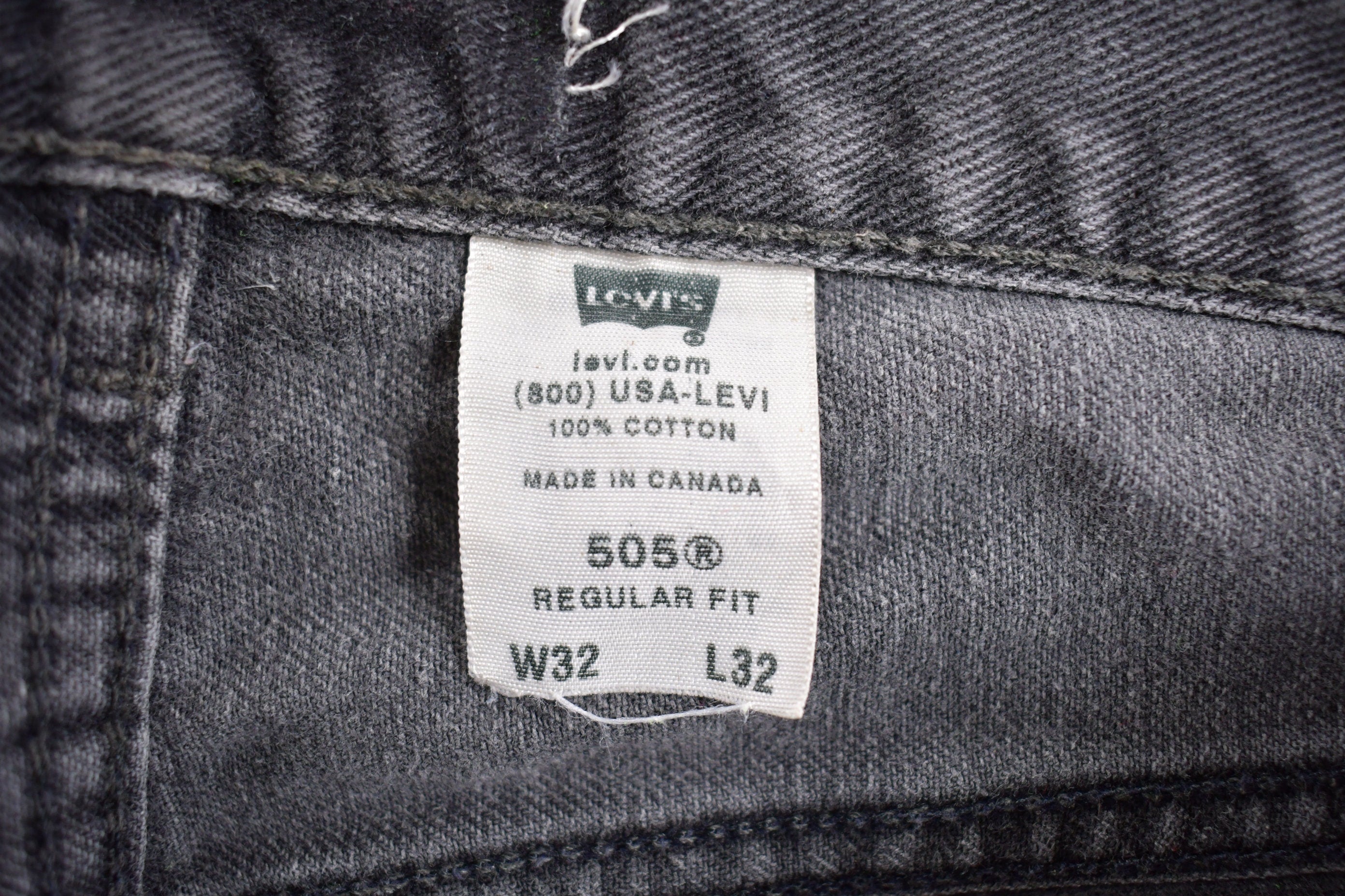 Vintage 1990s Levi's 505 Red Tab Black Jeans Size 31 x 29