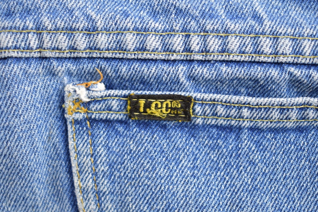 Vintage 1990's Lee Blue Jeans Size 35 x 30.5