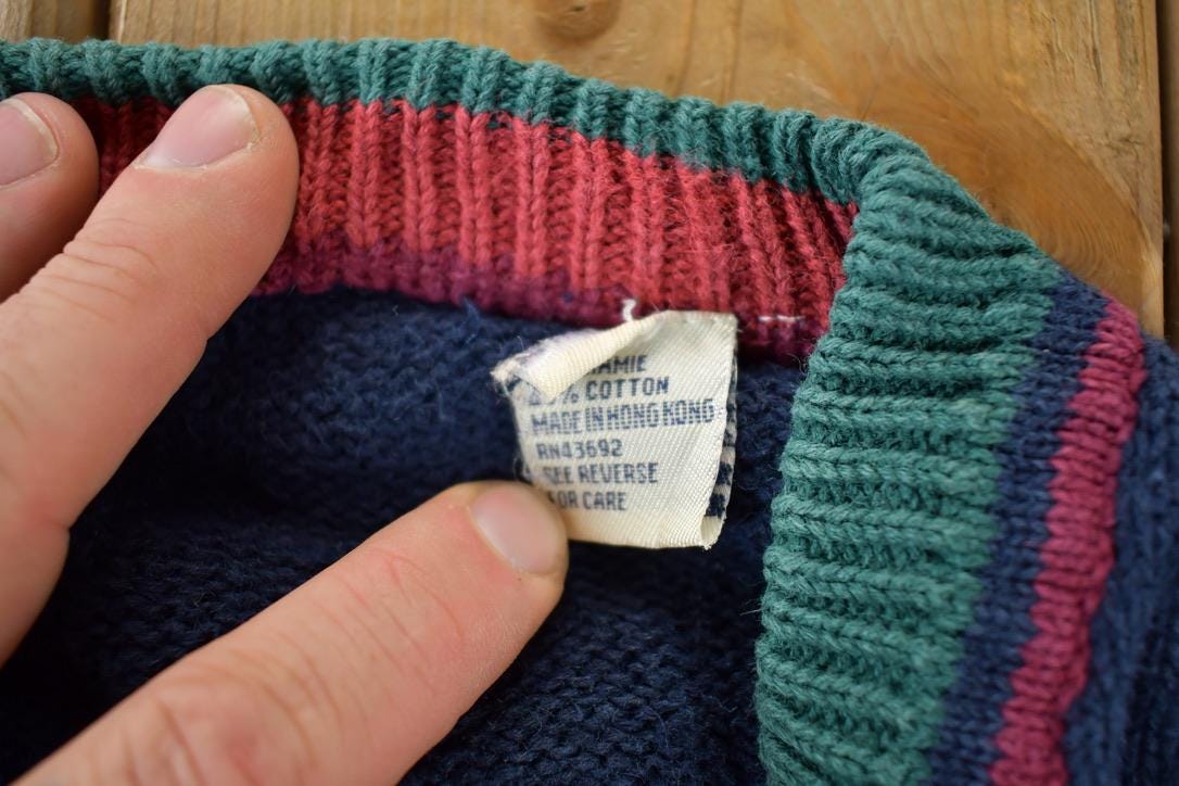 Vintage 1990s Argyle Knit Abstract Pattern V Neck Sweater