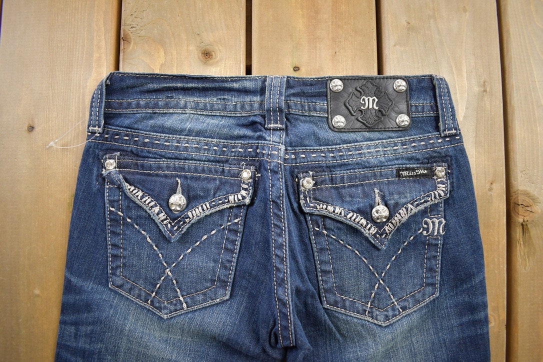 Vintage Y2K Miss Me Bedazzled Low Rise Jeans Size 26x31