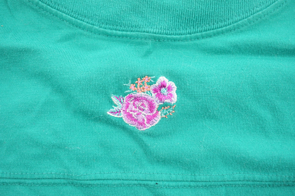 Vintage 1990s Roses Graphic T Shirt