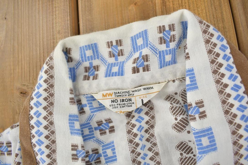 Vintage 1970s JC Penney All Overt Pattern Short Sleeve Button Up Shirt