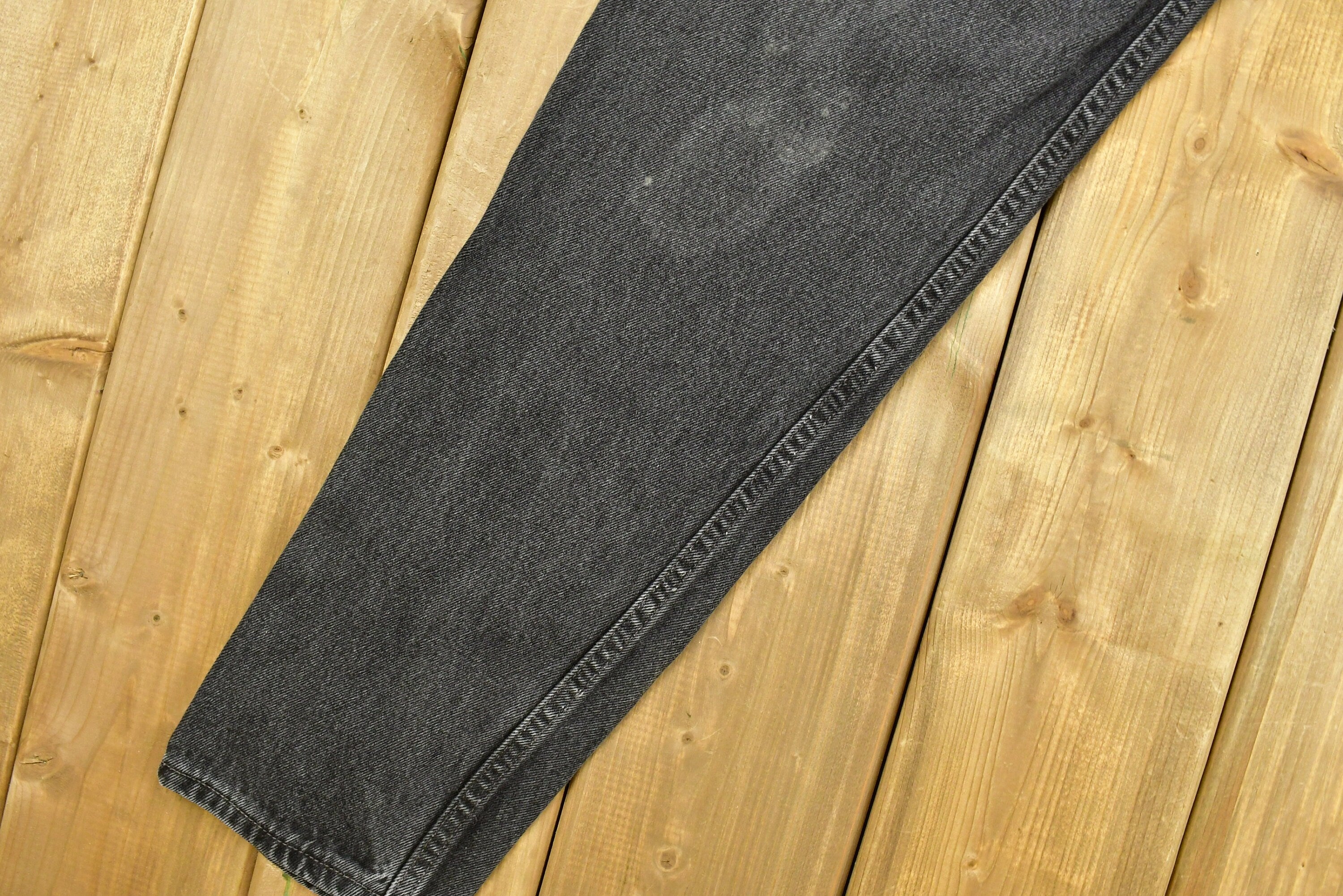 Vintage 1990s Levi's 550 Blank Tab Jeans Size 9