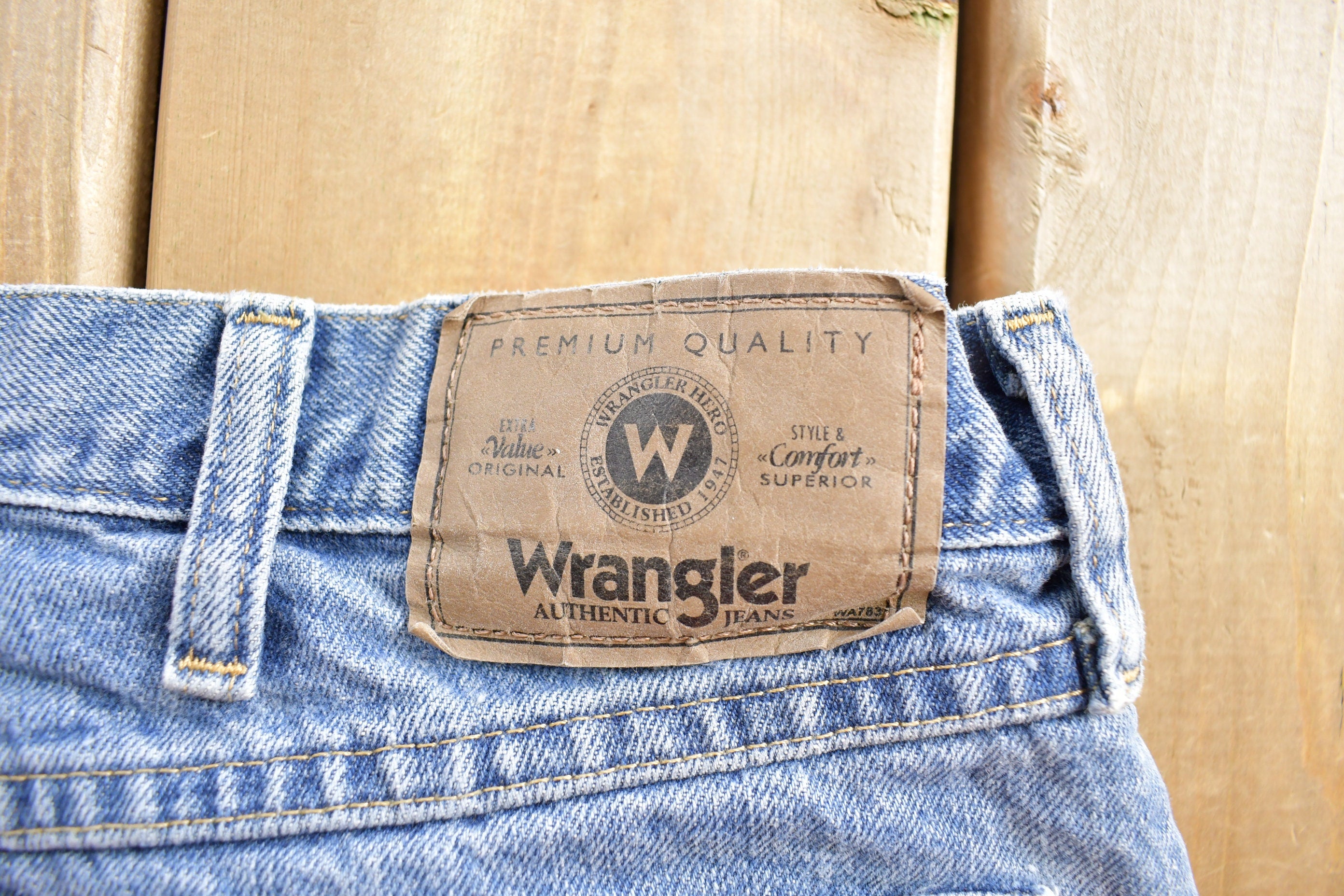 Vintage 1990s Wrangler Jean Shorts Size 34 x 8